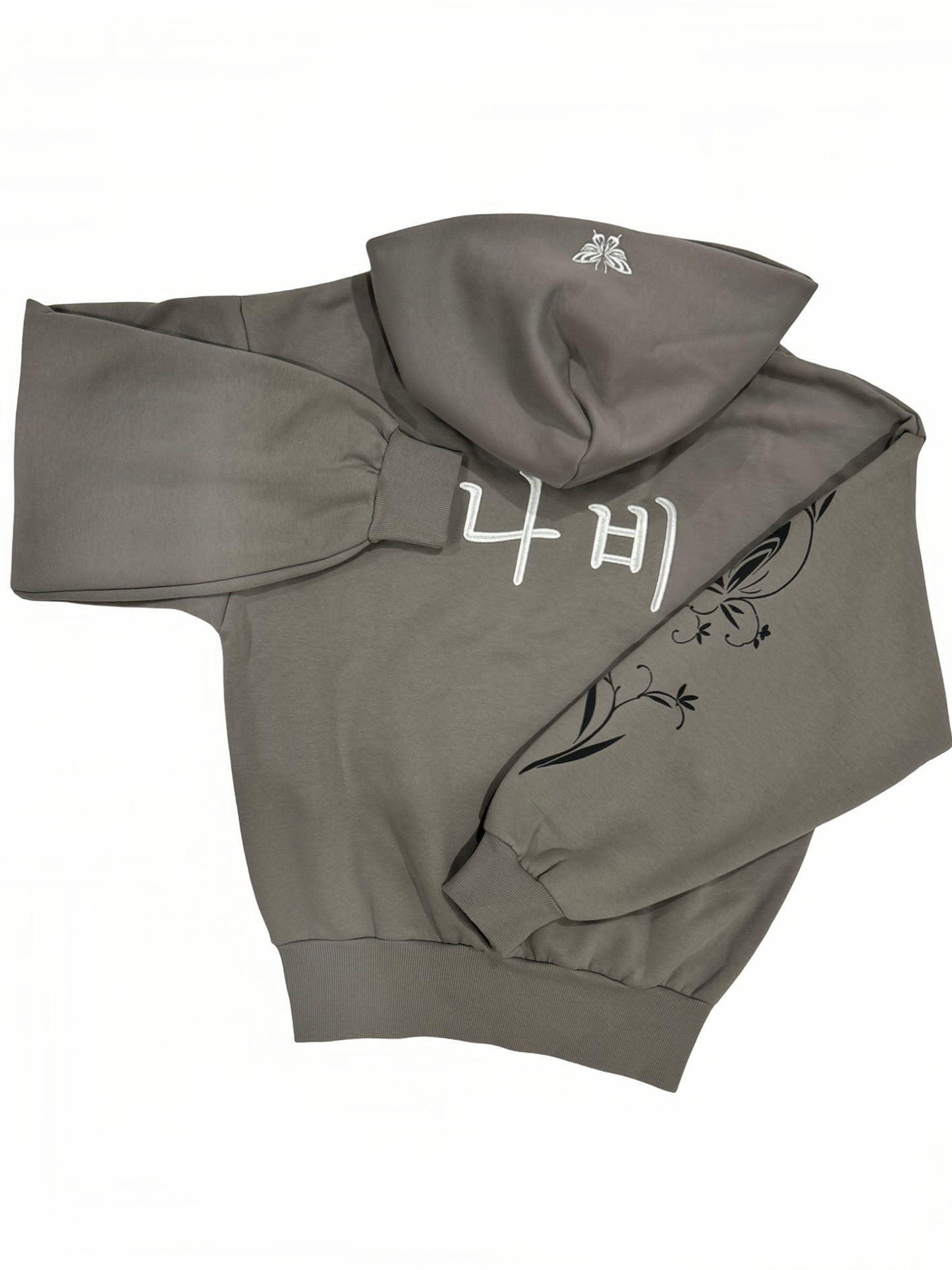 Oversized cropped fit hoodie